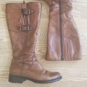 Clark's Tall Brown boots